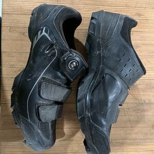 Specialized MTB Clip Shoes with BOA Closure and Rugged Sole